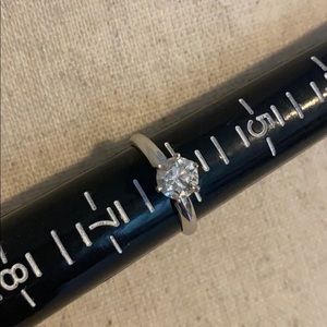 💍 Diamond Engagement Ring